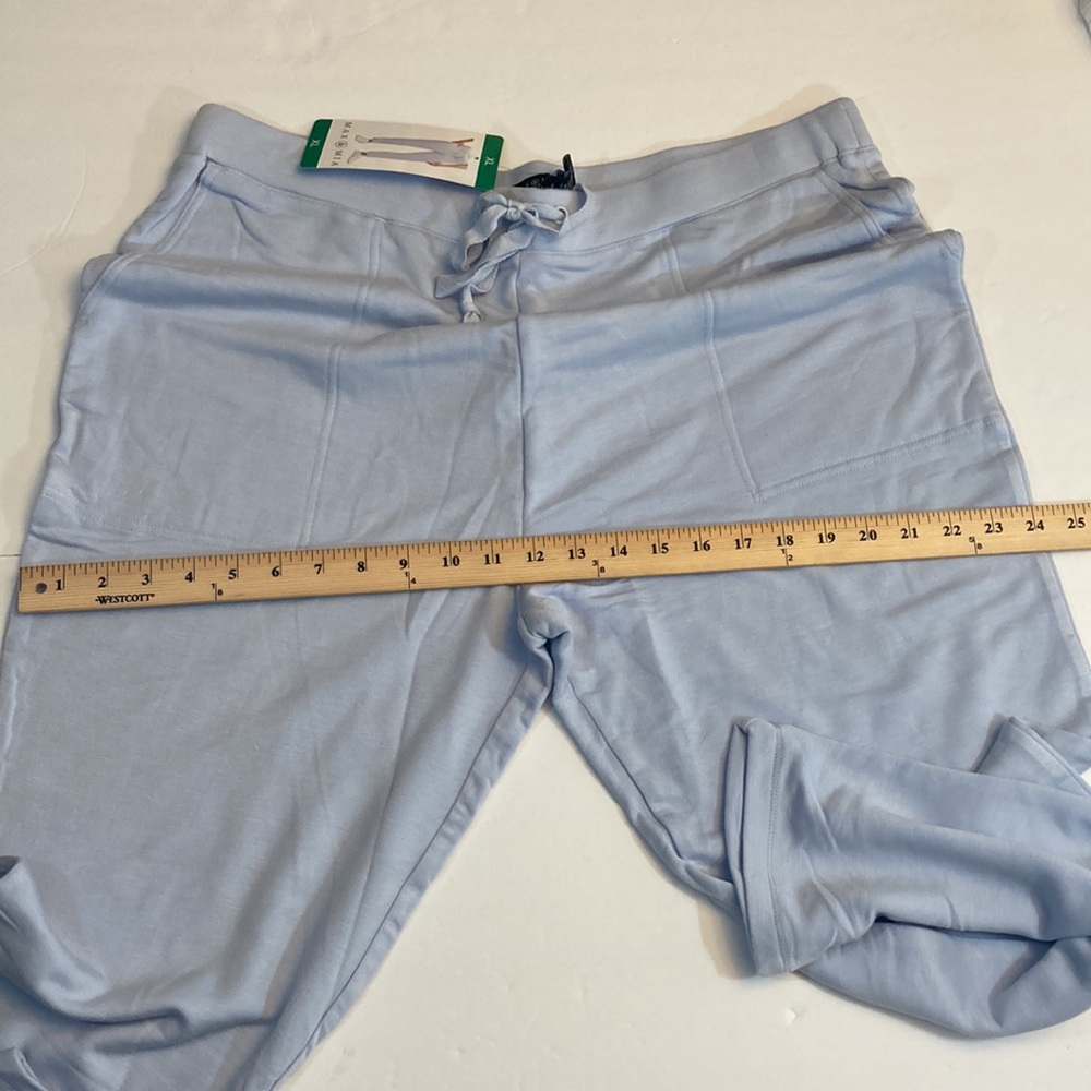 Pants - Picture 5 of 14